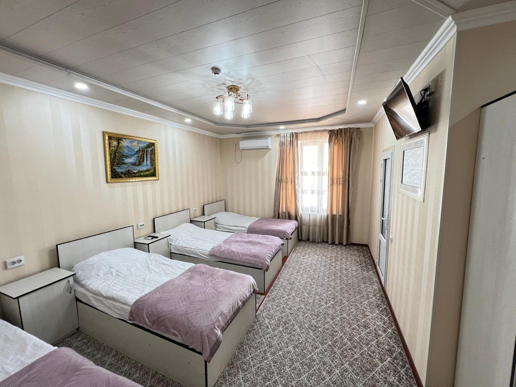 Hotel Zarafshon Panjakent 外观 照片